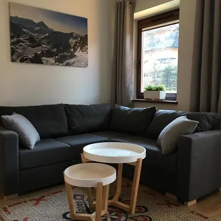 アパート Apartament Perla Jaszczurowka Zakopane Free Sauna & Jacuzzi